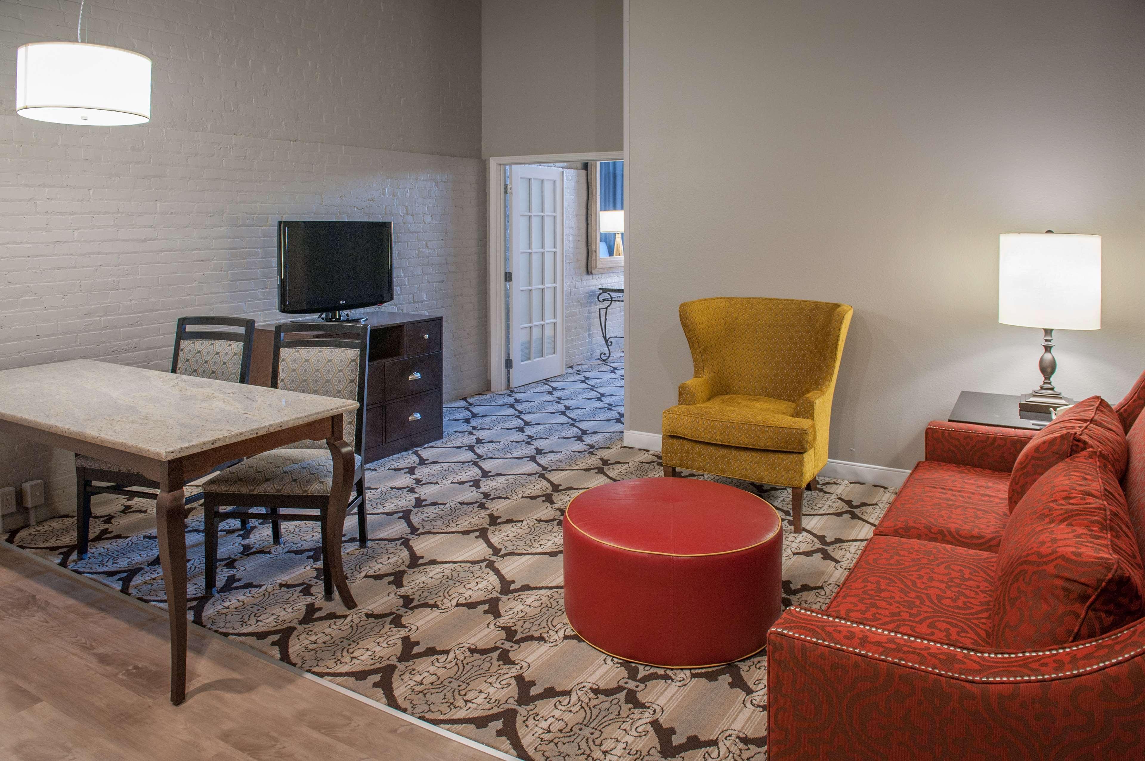 Hampton Inn And Suites New Orleans Convention Center Eksteriør billede