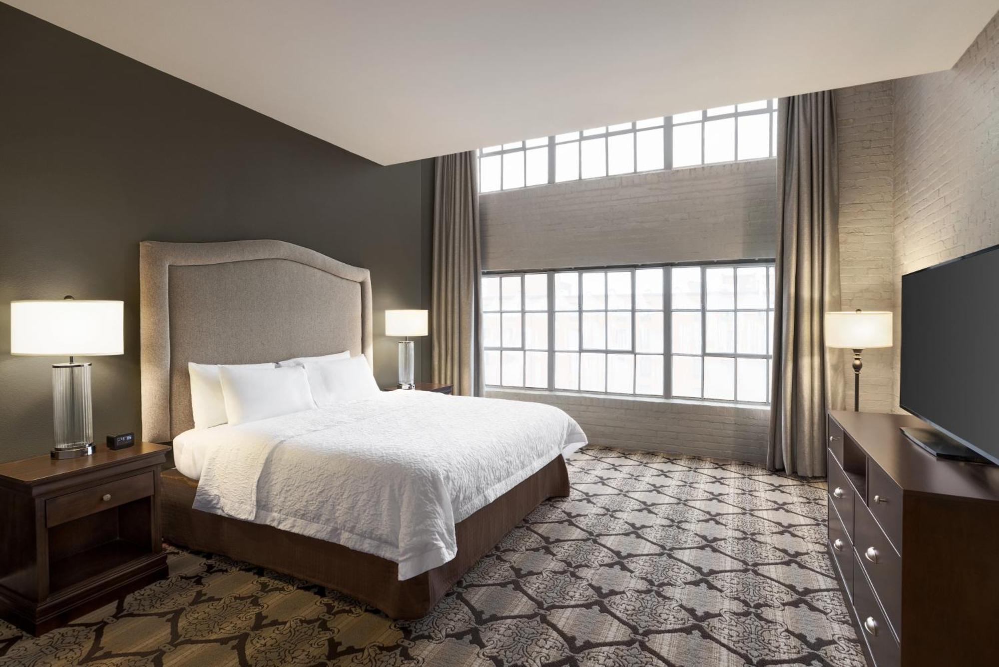 Hampton Inn And Suites New Orleans Convention Center Eksteriør billede